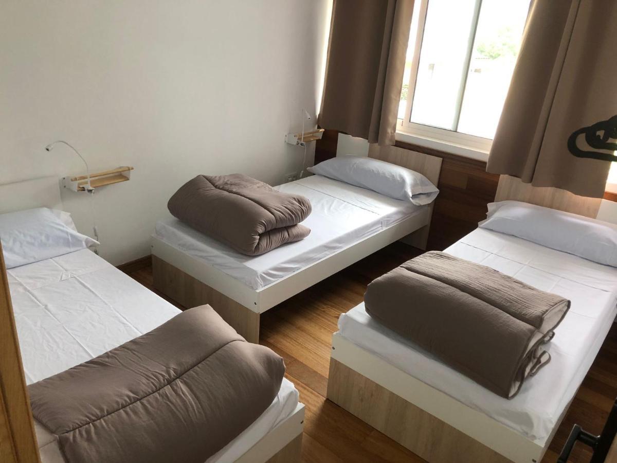 Albergue Rio Mandeo Бетанзос Екстериор снимка